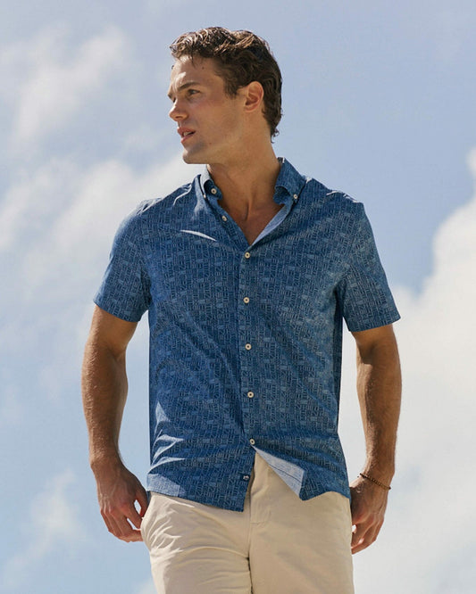 ST Nautical Flags Short Sleeve Sport Shirt | Southern Tide Men