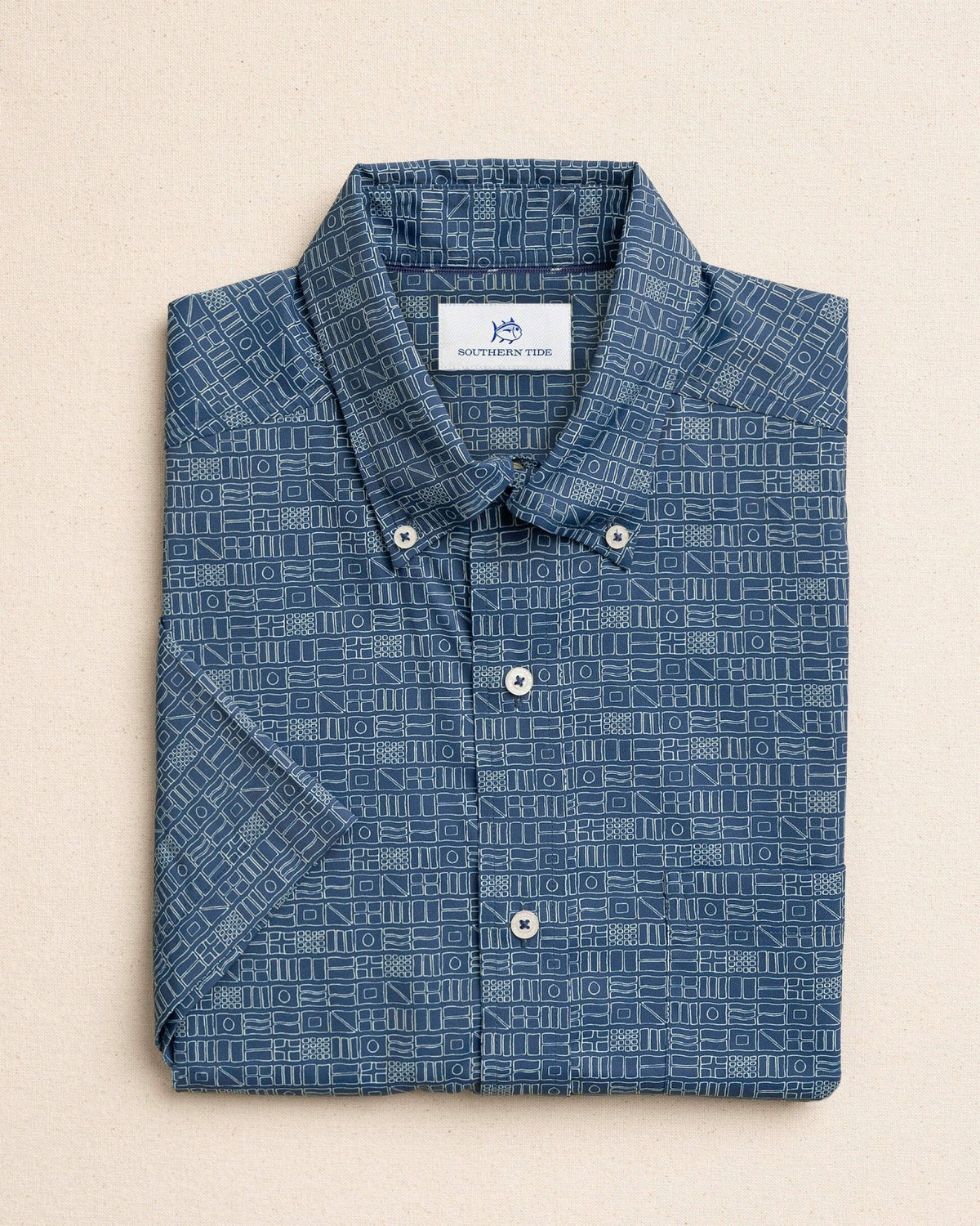 ST Nautical Flags Short Sleeve Sport Shirt | Southern Tide Men