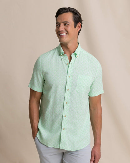 Seashell Cove Short Sleeve Sport Shirt | Southern Tide Men|Sale