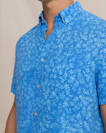 Pineapple Parade Short Sleeve Sport Shirt | Southern Tide Men|Sale