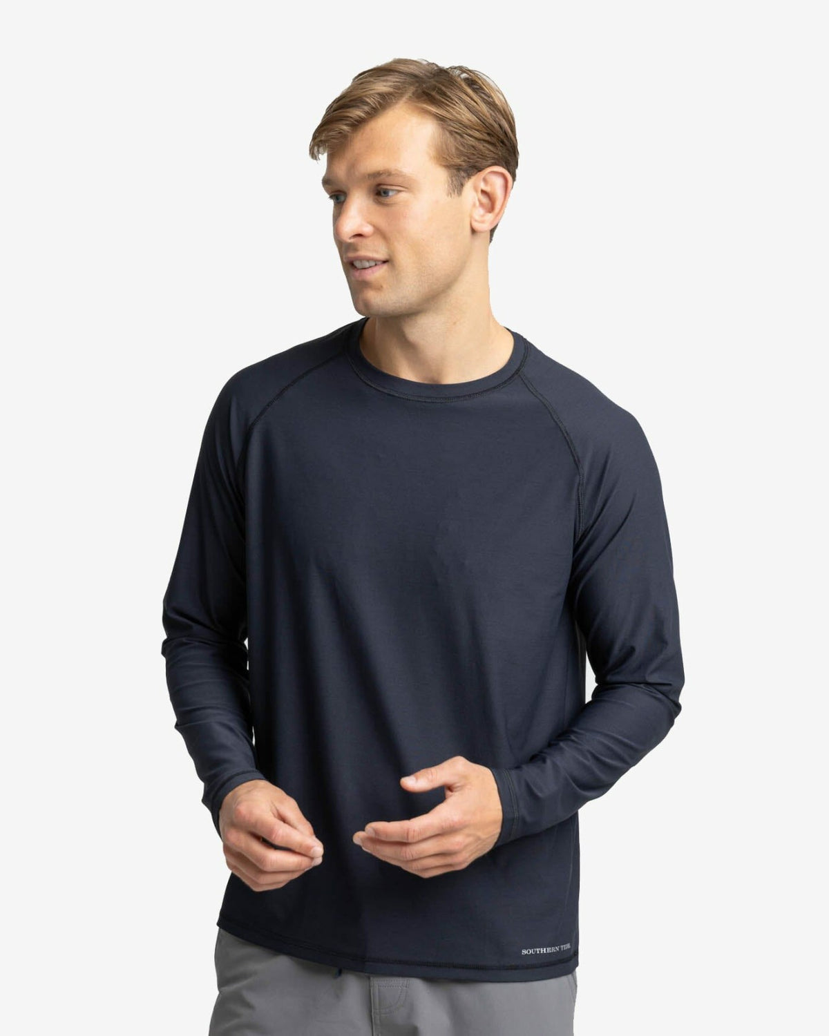 brrr°®-illiant Performance Long Sleeve Tee | Southern Tide Men