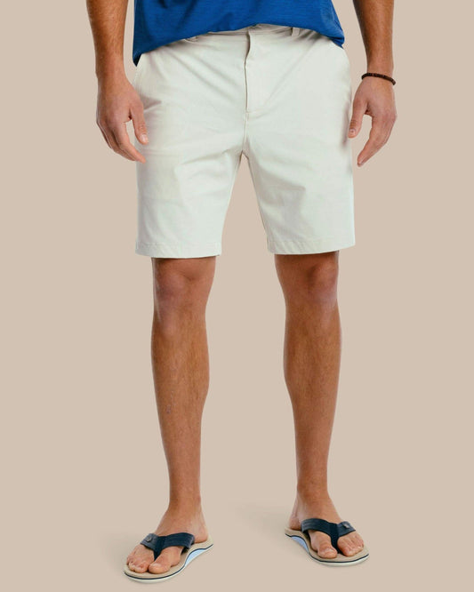 brrr°®-die 8 Inch Performance Golf Short - Stone | Southern Tide Men