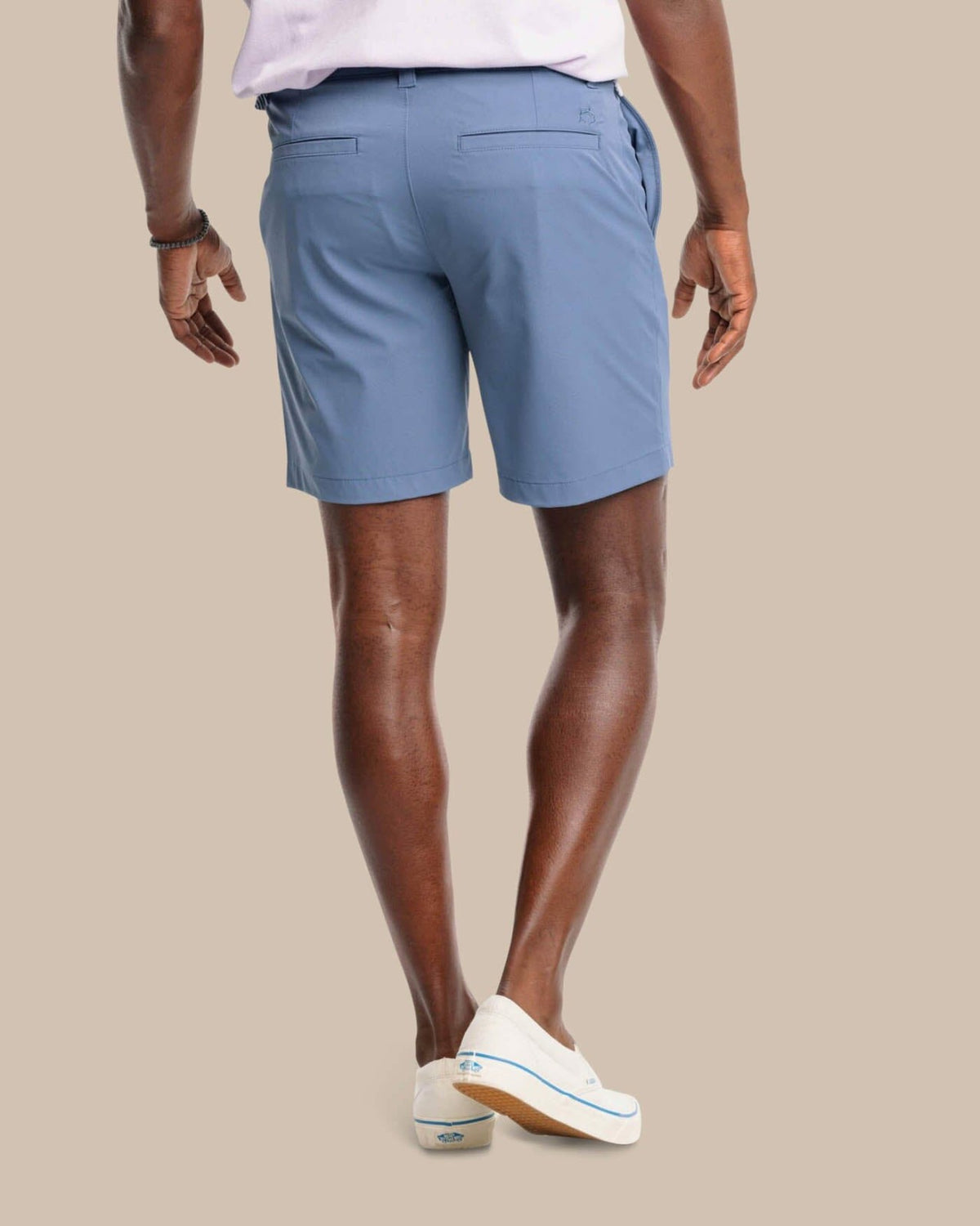 brrr°®-die 8 Inch Performance Golf Short - Dark Seas | Southern Tide Men