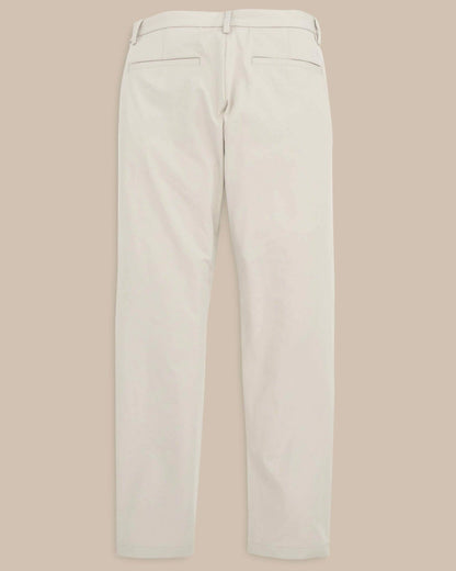 Jack Performance Pant - Light Khaki | Southern Tide Men