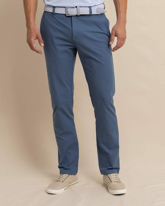 Jack Performance Pant in Dark Seas | Southern Tide Men