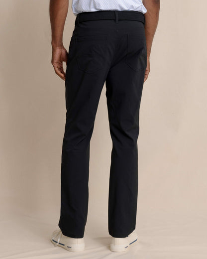 Intercoastal Performance Pant - Caviar Black | Southern Tide Men