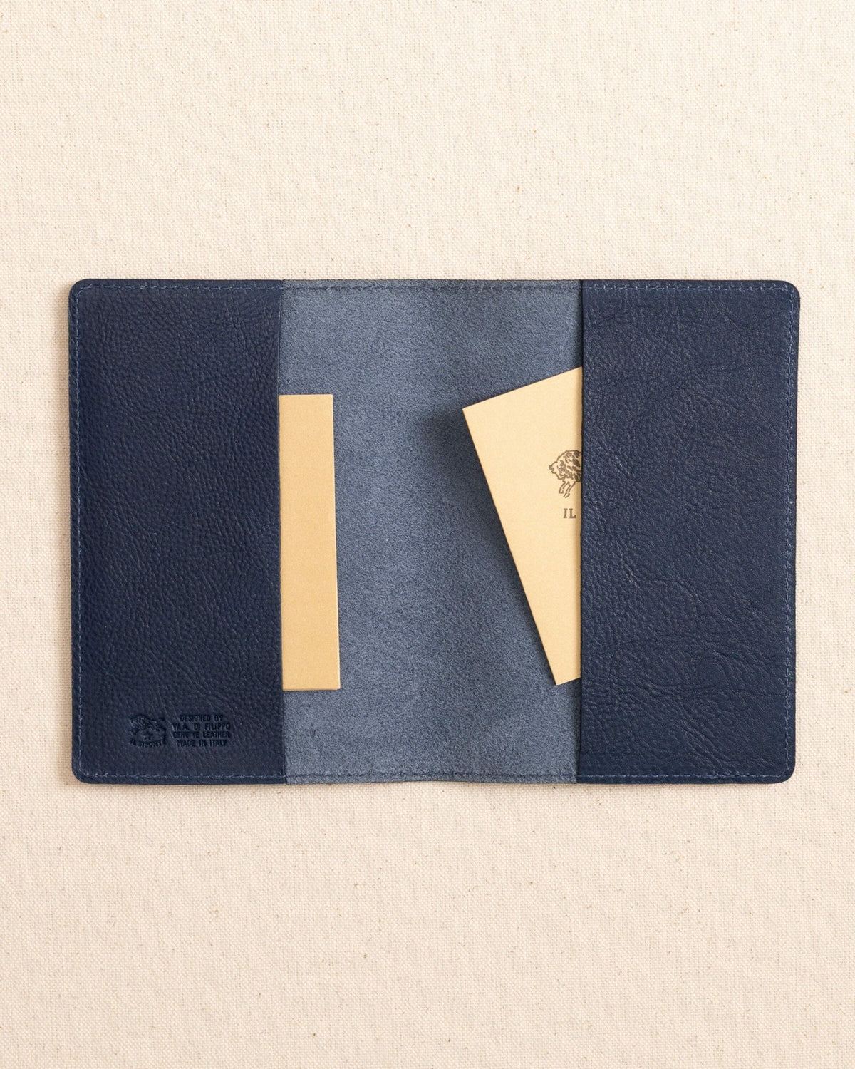 Il Bisonte Passport Case | Southern Tide Men|Home