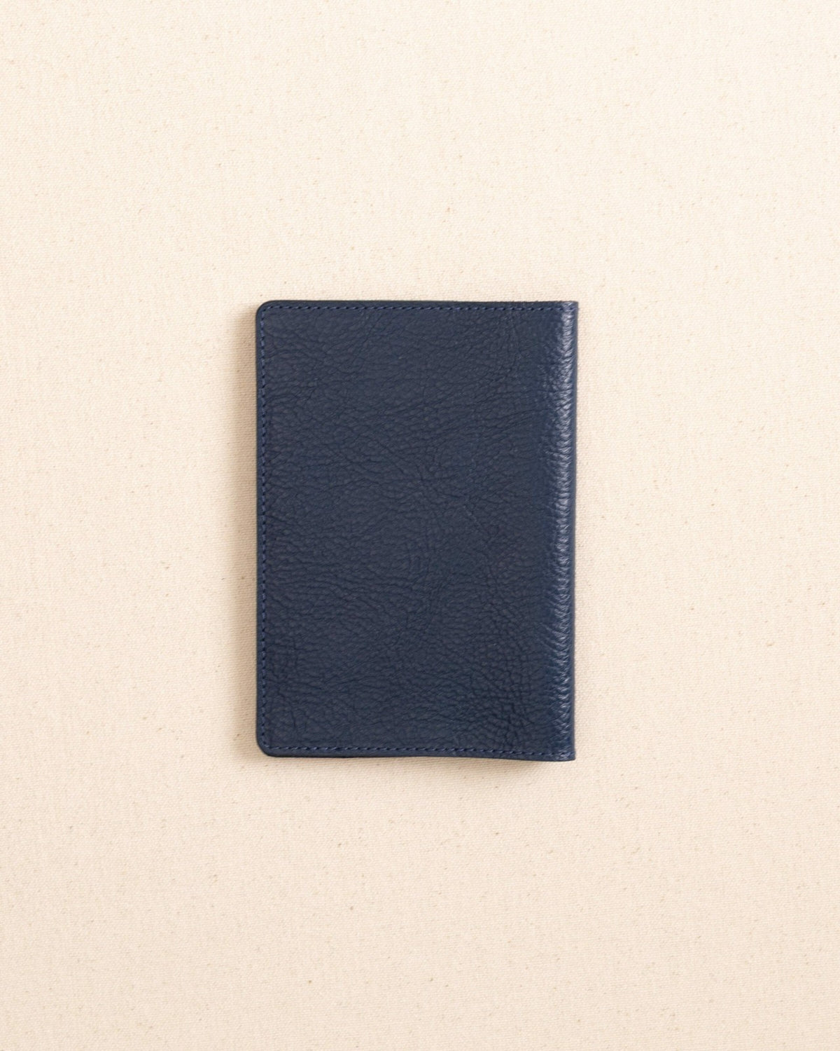 Il Bisonte Passport Case | Southern Tide Men|Home