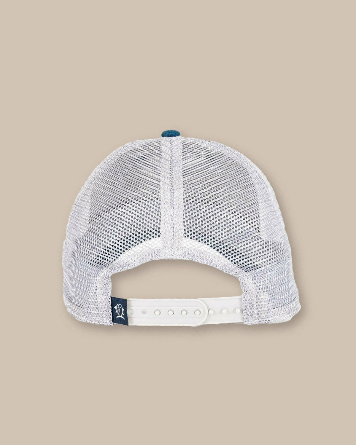 Yuletide Classic Trucker Hat | Southern Tide Men