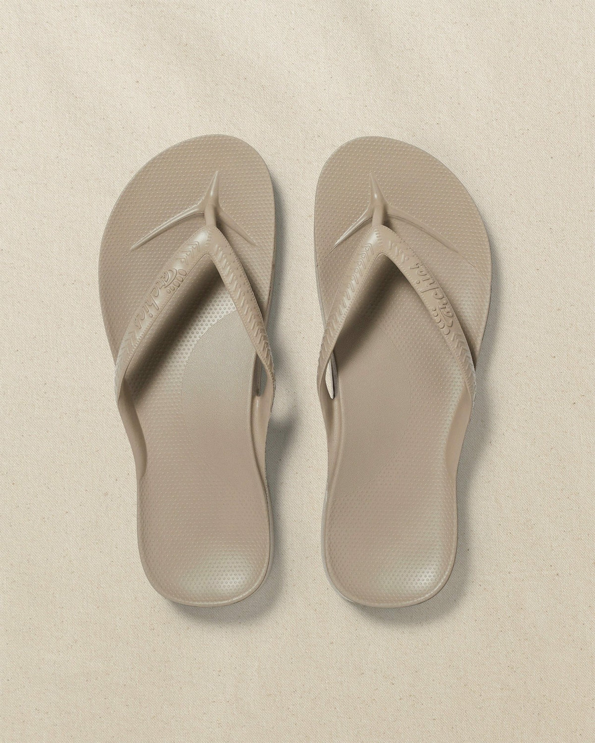 Archies Taupe Arch Support Flip Flop | Southern Tide Men|Women|Home