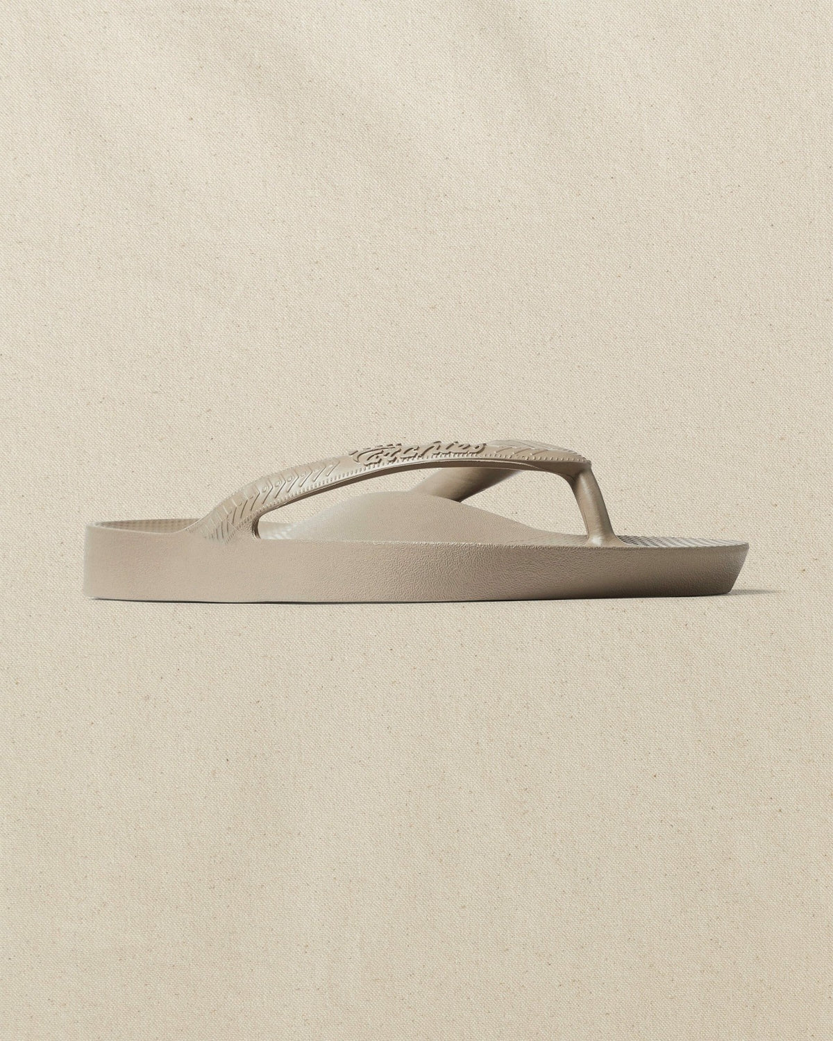 Archies Taupe Arch Support Flip Flop | Southern Tide Men|Women|Home