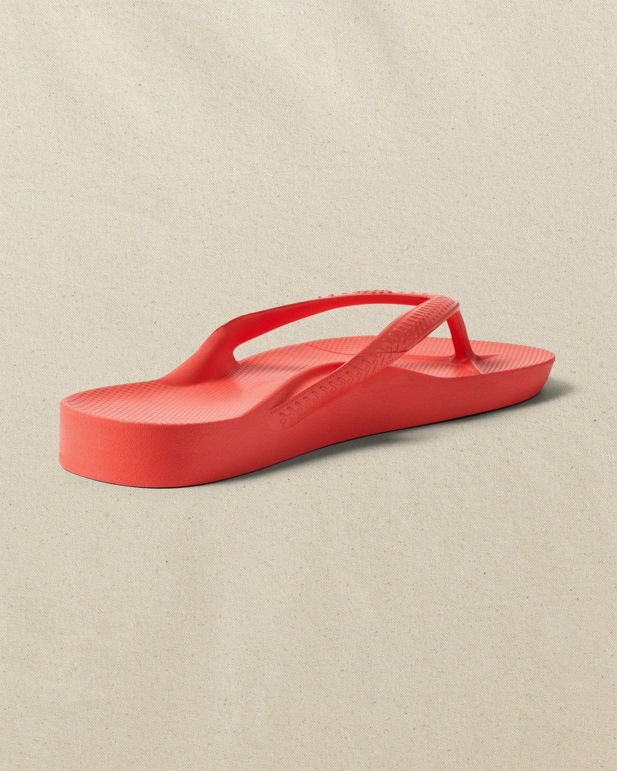 Archies Coral Arch Support Flip Flop | Southern Tide Men|Women|Home
