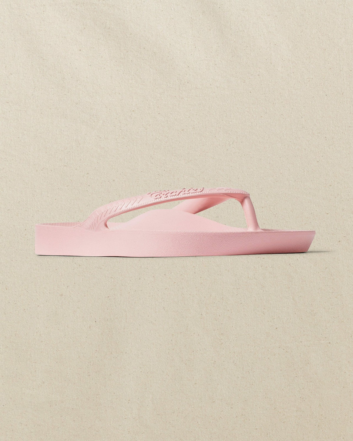 Archies Soft Pink Arch Support Flip Flop | Southern Tide Men|Women|Home