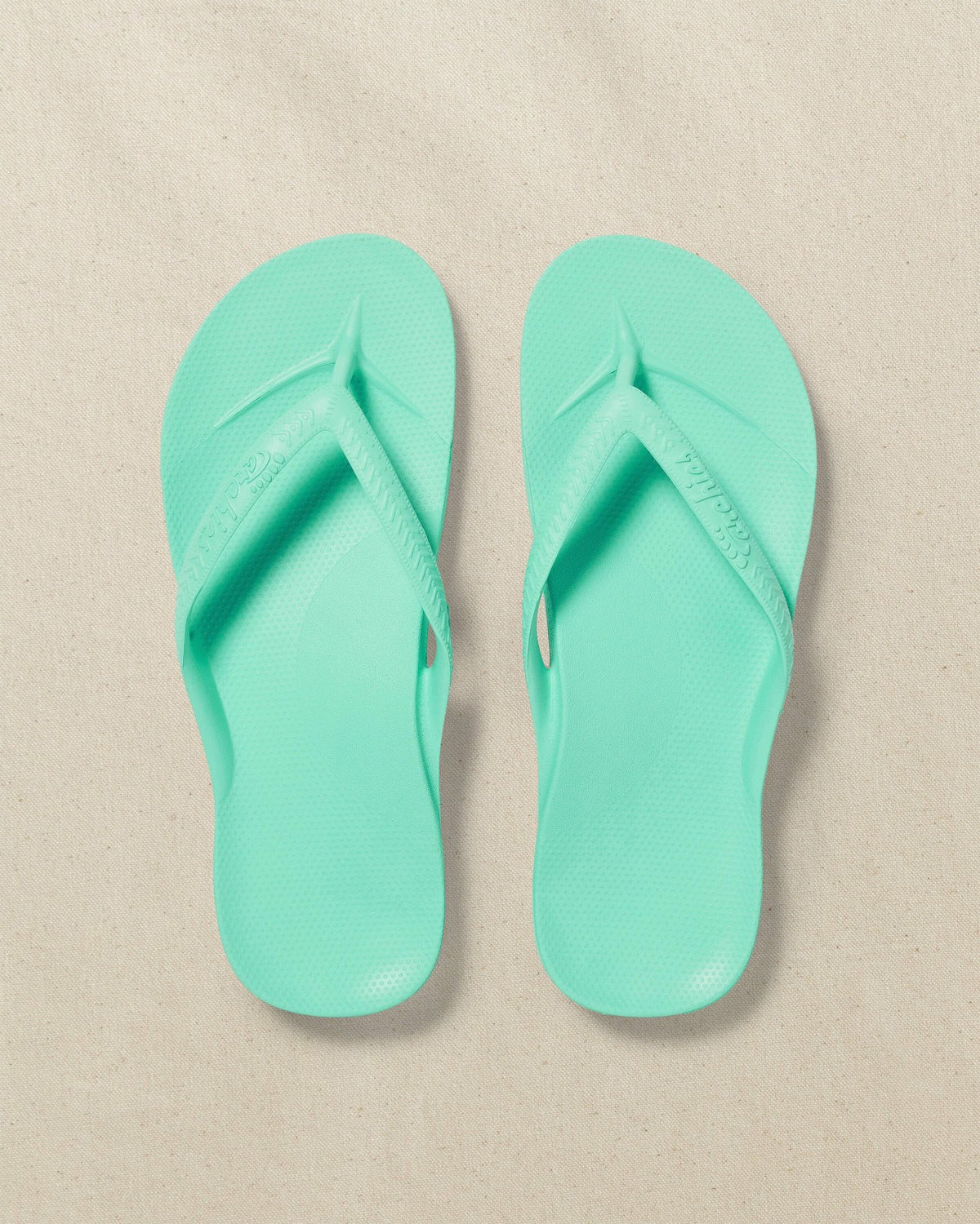 Archies Mint Arch Support Flip Flop | Southern Tide Men|Women|Home