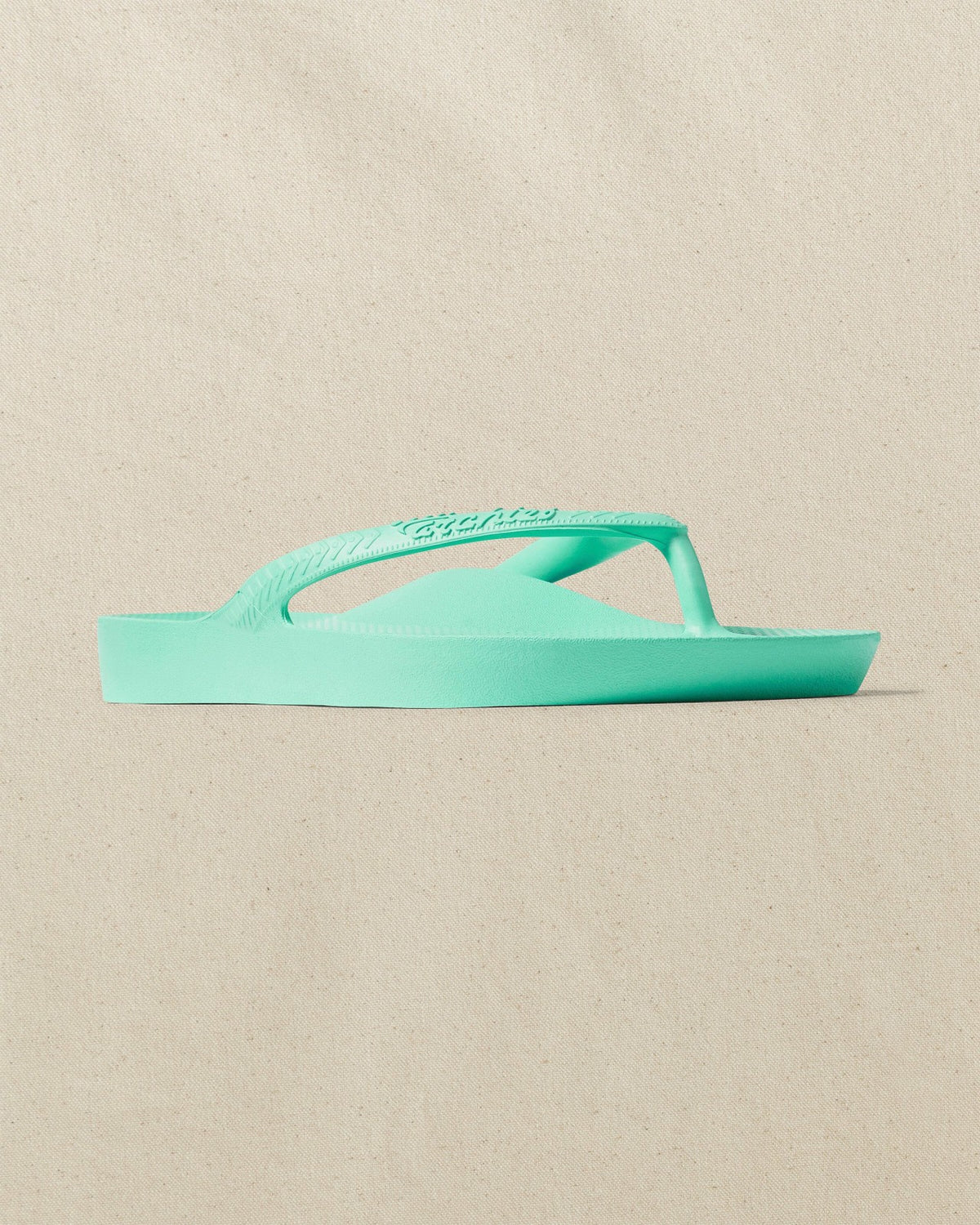 Archies Mint Arch Support Flip Flop | Southern Tide Men|Women|Home