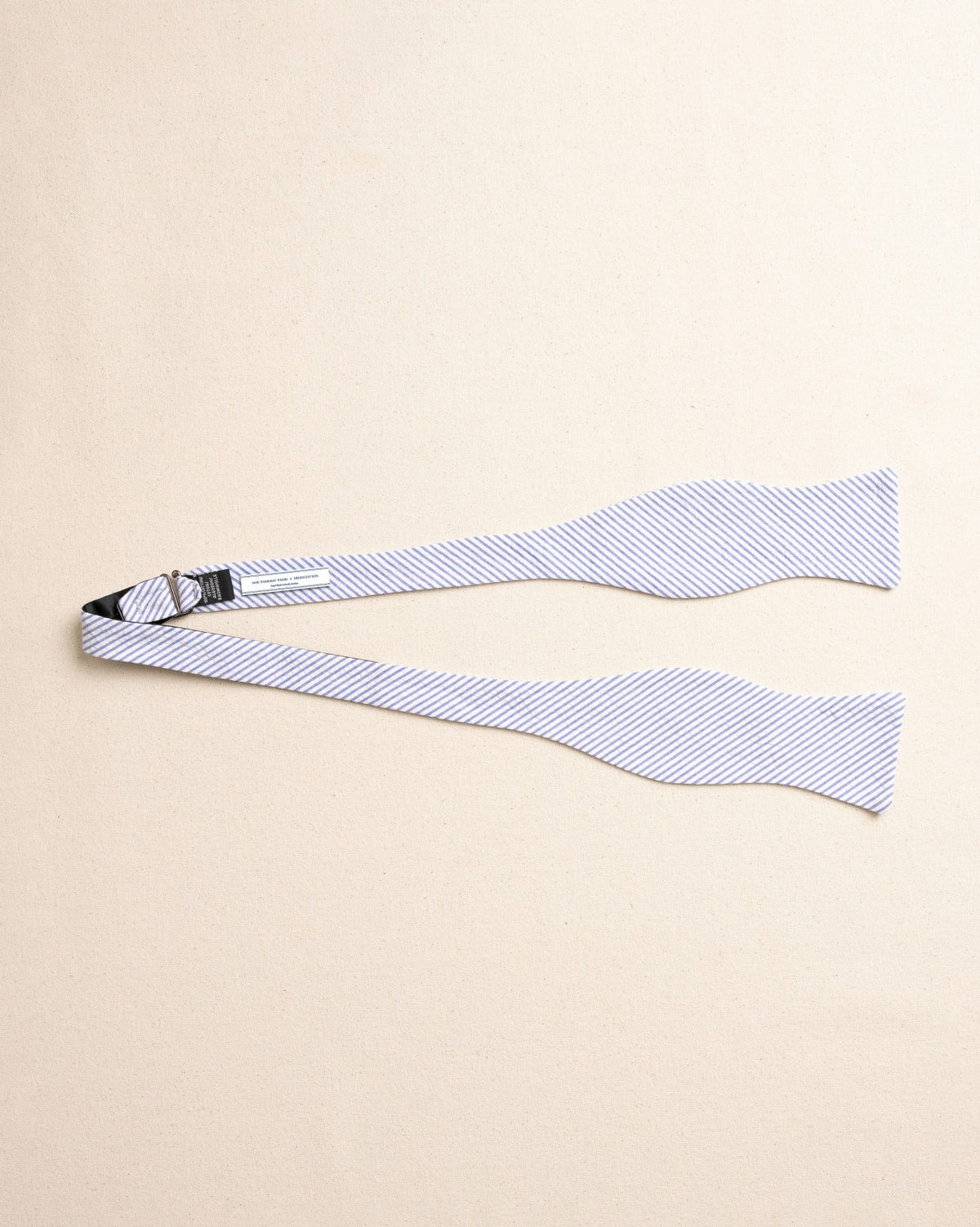 High Cotton Blue and White Seersucker Bow Tie | Southern Tide Men