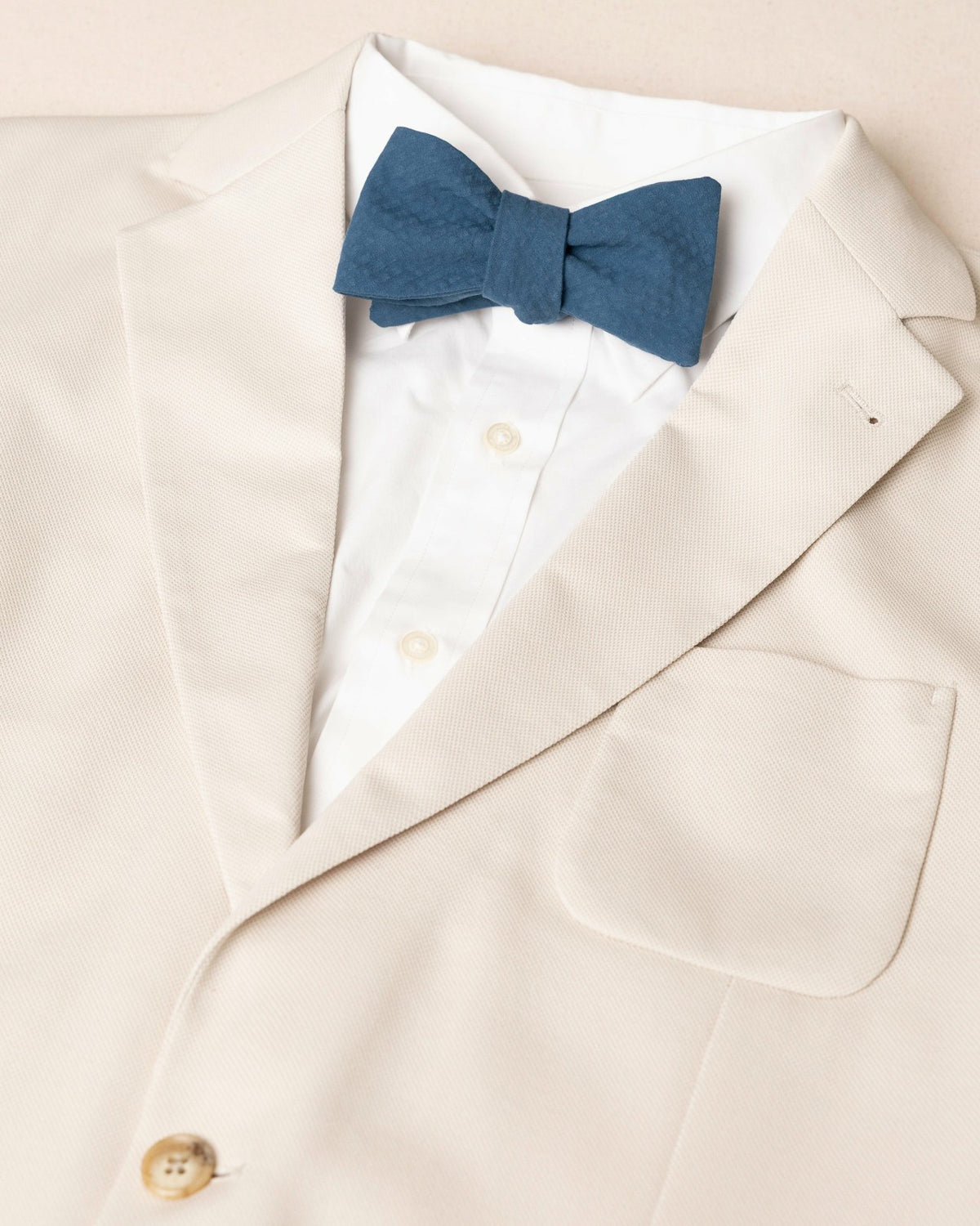 High Cotton Nautical Blue Seersucker Bow Tie | Southern Tide Men