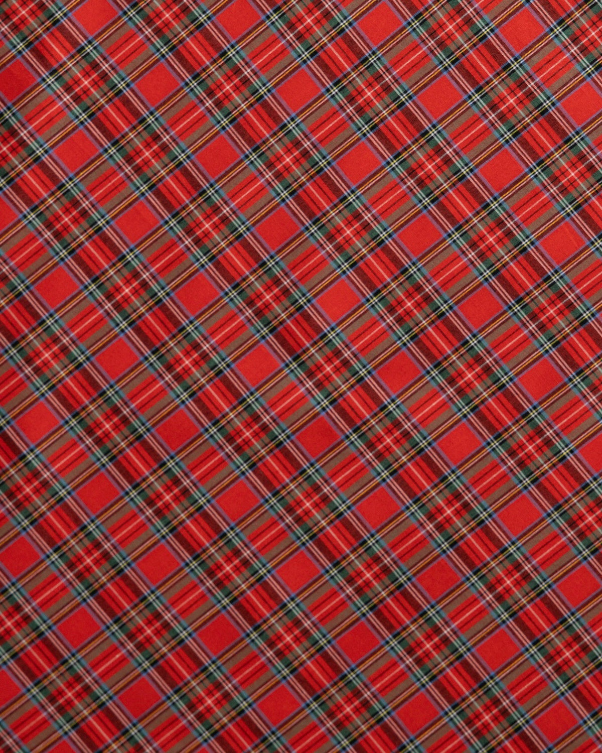 MacIntosh Tartan Pocket Square | Southern Tide Men