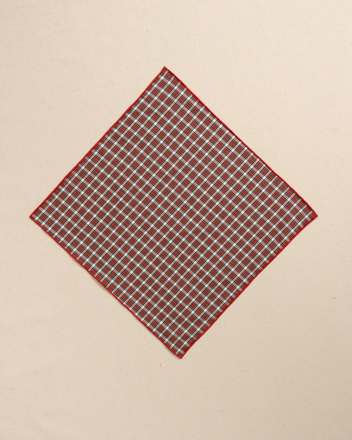 Peppermint Plaid Cotton Pocket Square | Southern Tide Men
