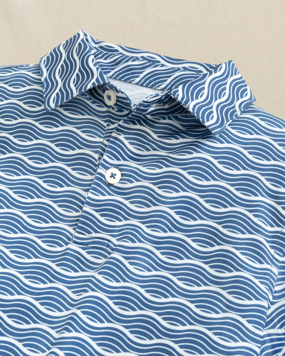 Boys Driver Waves Printed Performance Polo | Southern Tide Men|Kids