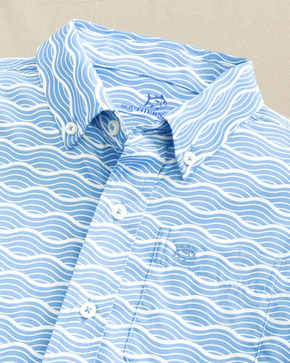 Boys Waves Coastal Breeze® Short Sleeve Sport Shirt | Southern Tide Men|Kids