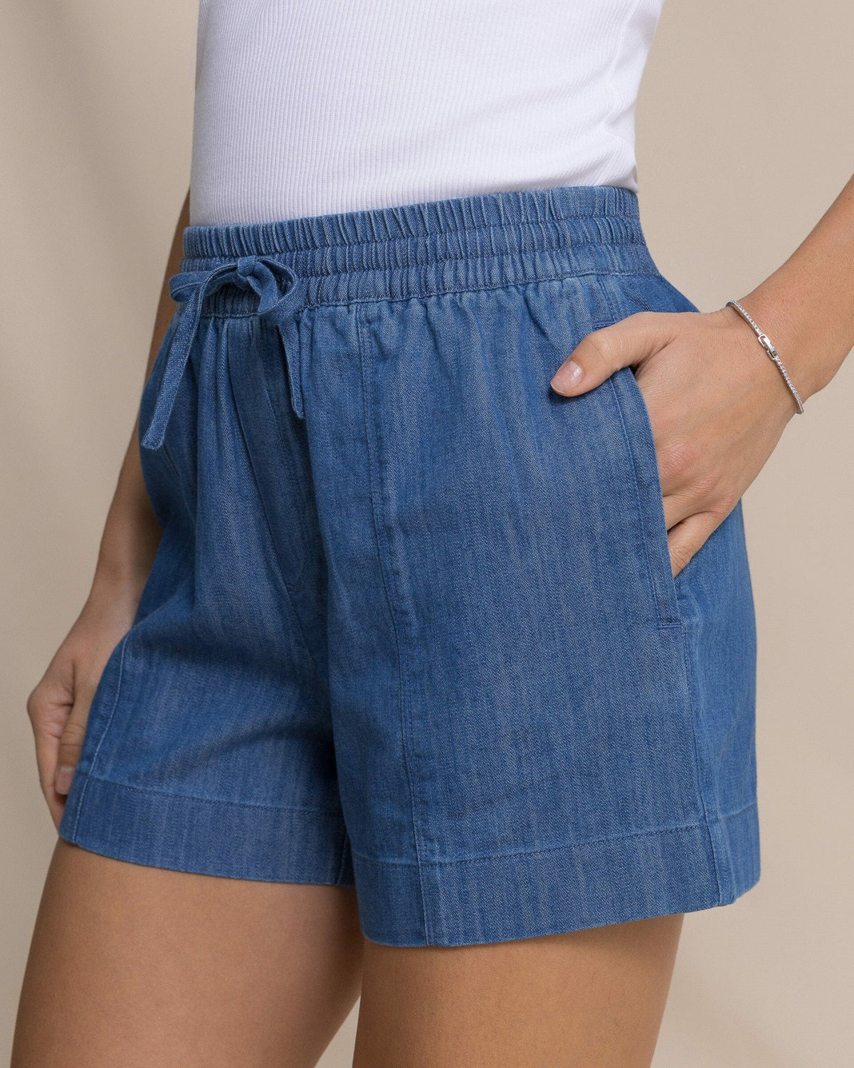 Emilia Denim Woven Short | Southern Tide Women