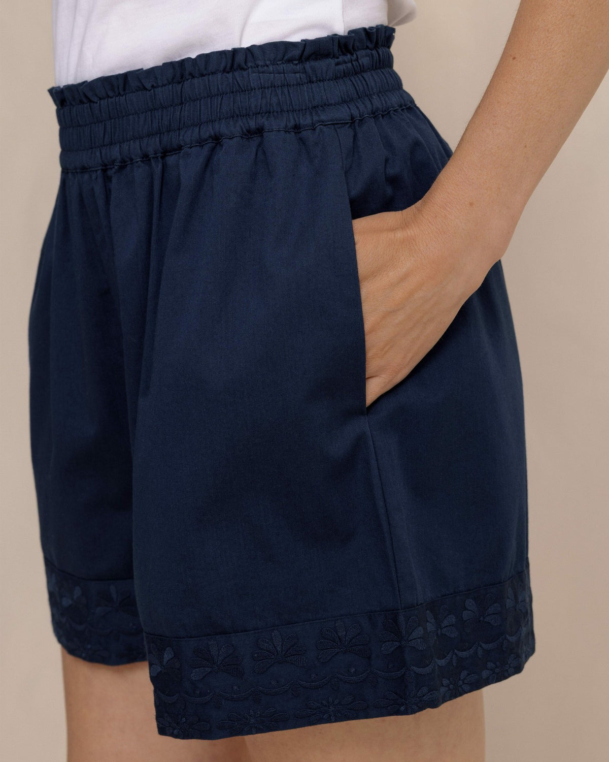 Nance Embroidered Shorts | Southern Tide Women|Sale