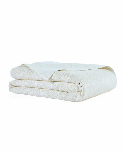 Tideline Coverlet Quilt | Southern Tide Home