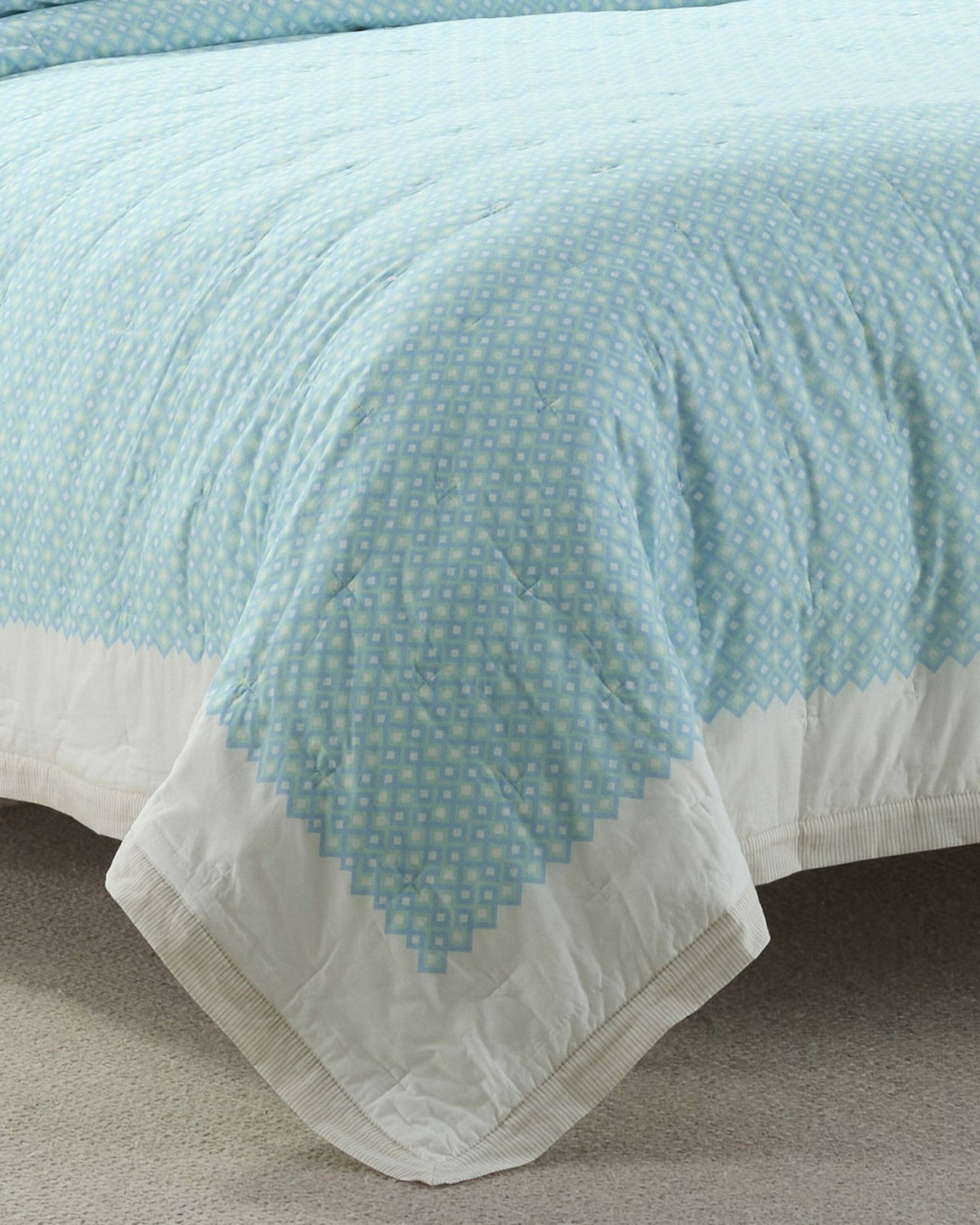 Southern Tide Bellweather Quilt | Southern Tide Home