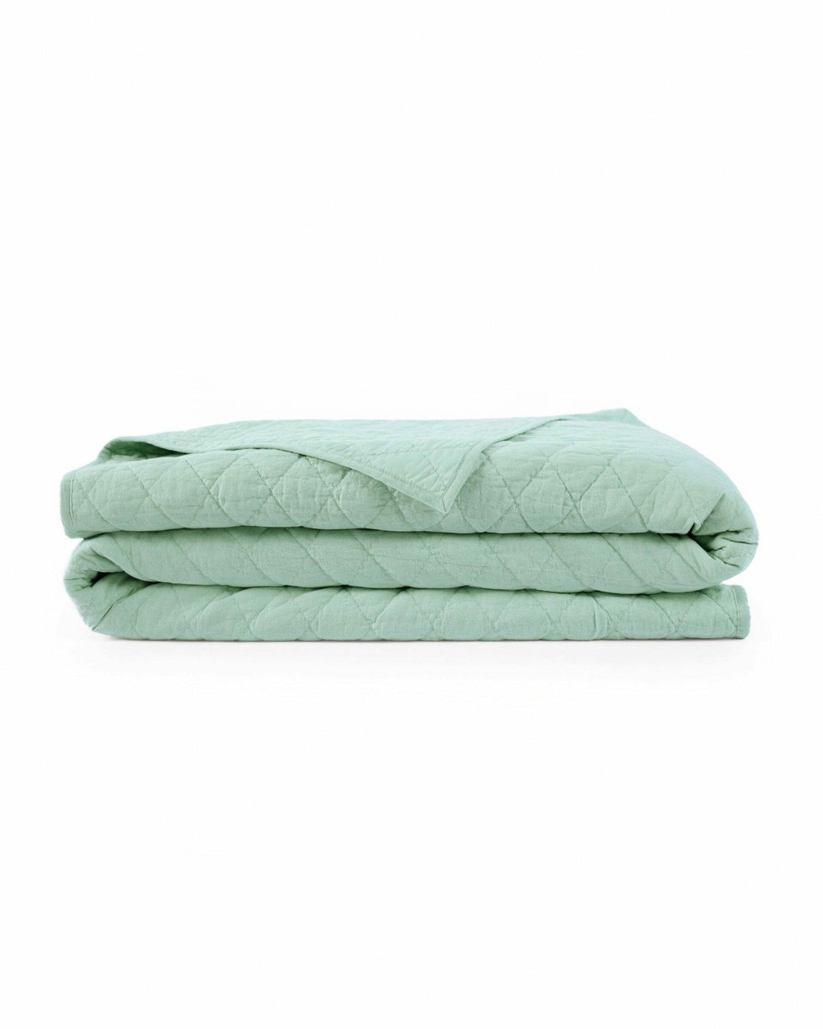 Cedar Island Quilt | Southern Tide Home