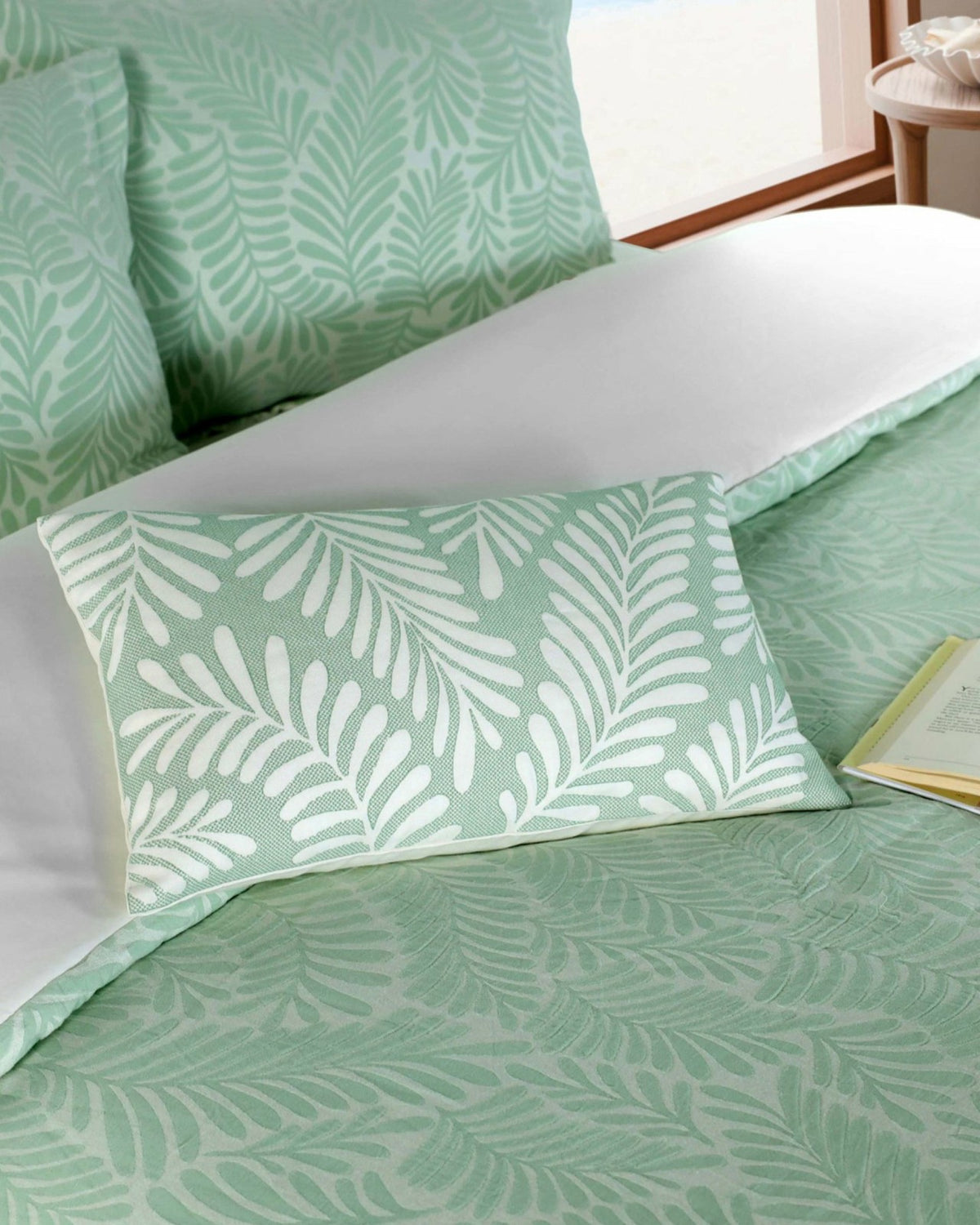 Cedar Island Decorative Pillow | Southern Tide Home