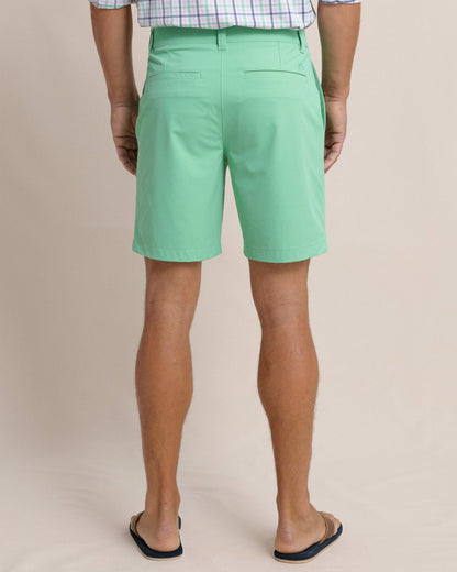 brrr°®-die 8 Inch Performance Golf Short - Green | Southern Tide Sale
