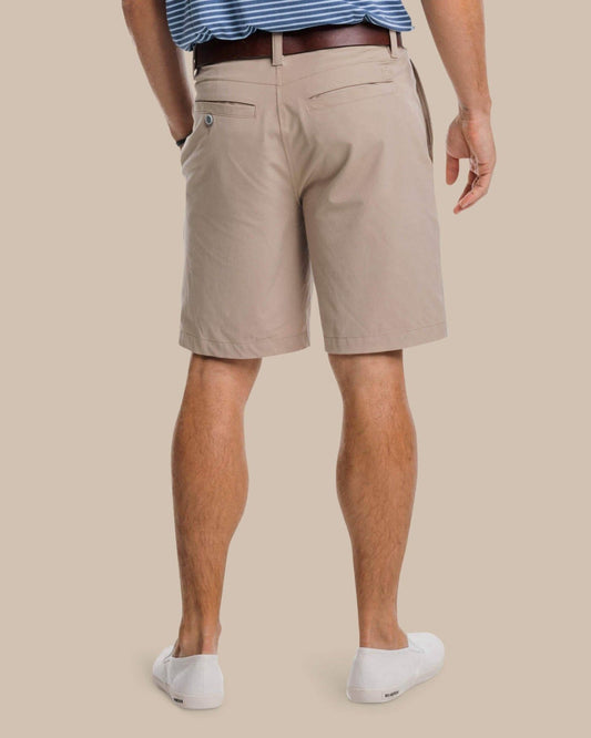 Mens T3 Gulf 9 Inch Short | Quick Dry Golf Short | Southern Tide Sale